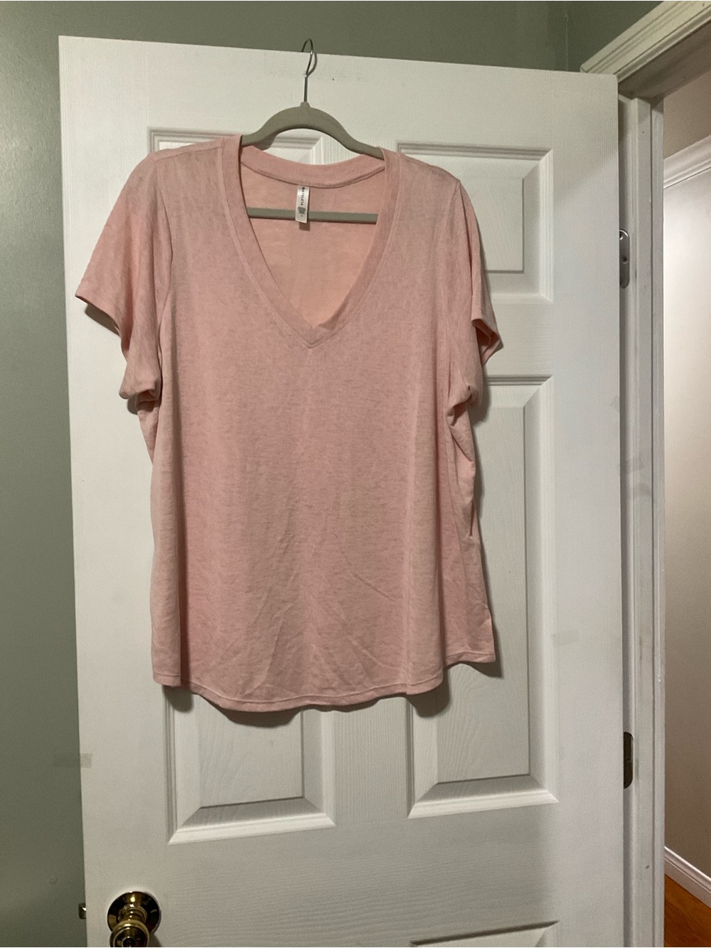 Athleta Light Pink V-Neck Short Sleeve Tee